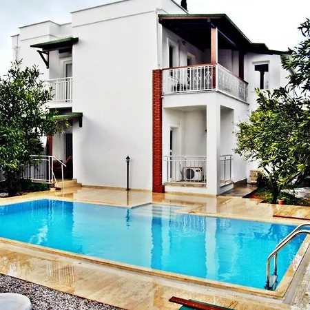 Evoteli Group Bitez 3+1 Ozel Havuzlu Alper Villa *